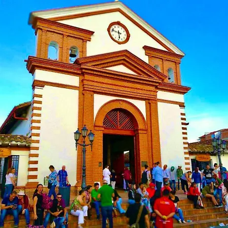 Apto Cerca Al Parque De San Antonio De Pereira Rionegro Exterior photo